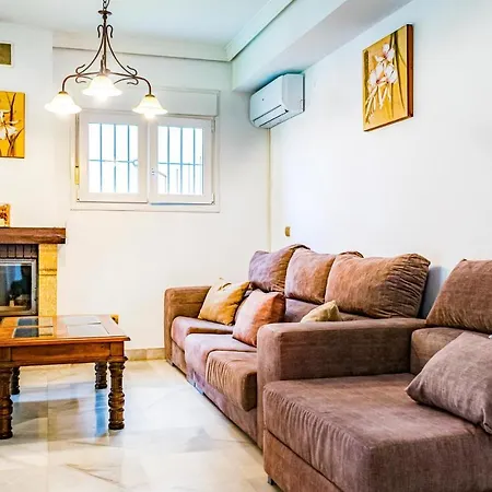 Nice Home In Estepona With Outdoor Swimming Pool, Wifi And 3 Bedrooms Estepona
