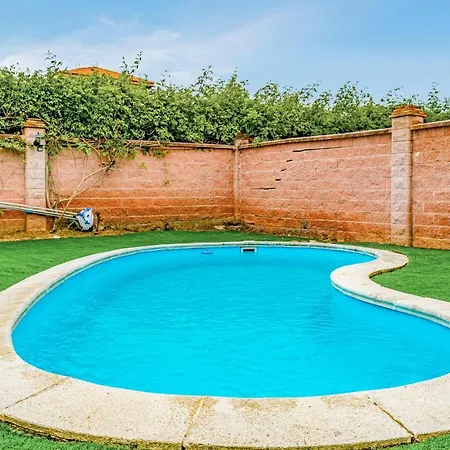 Nice Home In Estepona With Outdoor Swimming Pool, Wifi And 3 Bedrooms Semesterbostad *