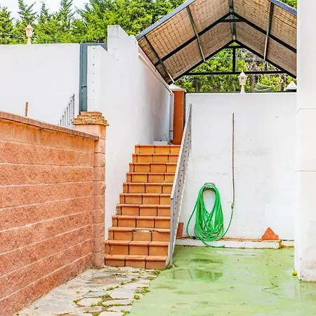 Nice Home In Estepona With Outdoor Swimming Pool, Wifi And 3 Bedrooms Semesterbostad *