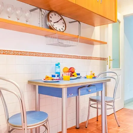 Semesterbostad Nice Home In Estepona With Outdoor Swimming Pool, Wifi And 3 Bedrooms *